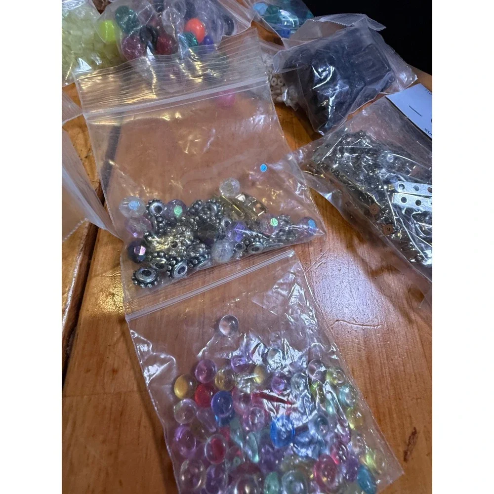 Mixed Jewelry‎ Making Craft Supply Lot Beads Shells Create-A-Craft Pin Backs
